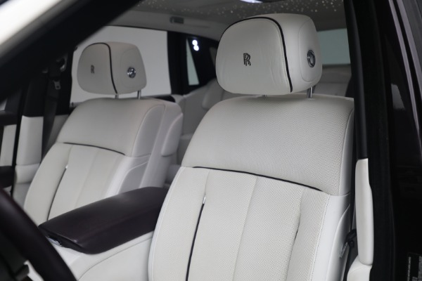 Used 2018 Rolls-Royce Phantom for sale $339,900 at Aston Martin of Greenwich in Greenwich CT 06830 8