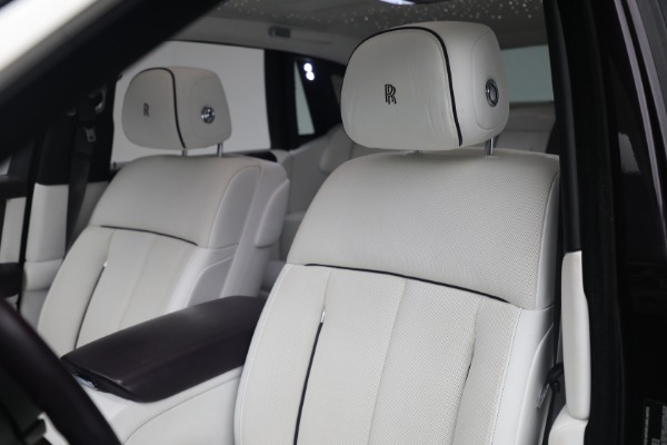 Used 2018 Rolls-Royce Phantom for sale Sold at Aston Martin of Greenwich in Greenwich CT 06830 8