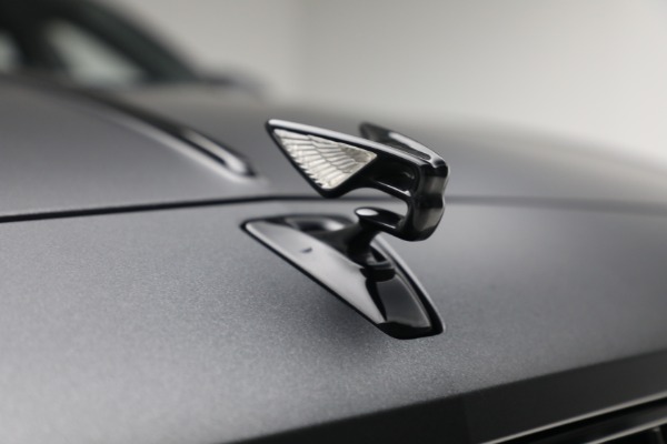 Used 2022 Bentley Flying Spur V8 for sale Sold at Miller Motorcars Aston Martin in Greenwich CT 06830 20
