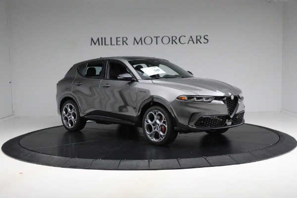 Used 2024 Alfa Romeo Tonale Hybrid Veloce for sale $28,900 at Miller Motorcars Aston Martin in Greenwich CT 06830 15