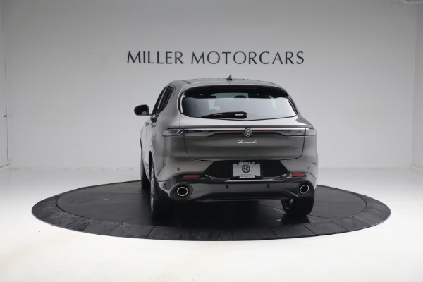 Used 2024 Alfa Romeo Tonale Hybrid Veloce for sale $28,900 at Miller Motorcars Aston Martin in Greenwich CT 06830 9