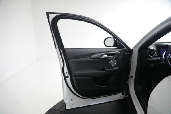 New 2024 Alfa Romeo Tonale Veloce for sale Sold at Miller Motorcars Aston Martin in Greenwich CT 06830 26
