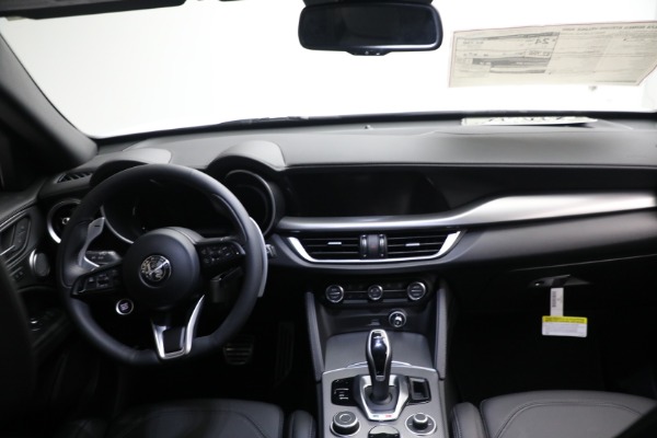 New 2024 Alfa Romeo Stelvio Veloce for sale Sold at Aston Martin of Greenwich in Greenwich CT 06830 27