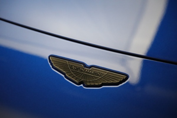 Used 2023 Aston Martin Vantage V8 for sale Sold at Aston Martin of Greenwich in Greenwich CT 06830 24
