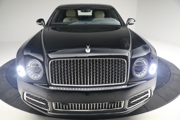 Used 2017 Bentley Mulsanne Extended Wheelbase for sale $259,900 at Aston Martin of Greenwich in Greenwich CT 06830 14
