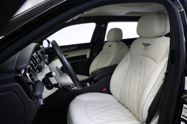 Used 2017 Bentley Mulsanne Extended Wheelbase for sale $259,900 at Aston Martin of Greenwich in Greenwich CT 06830 20