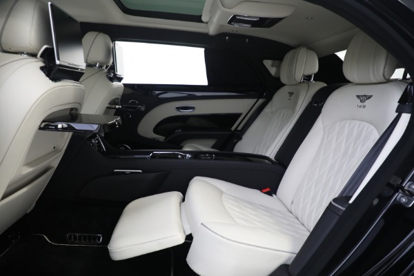 Used 2017 Bentley Mulsanne Extended Wheelbase for sale Sold at Aston Martin of Greenwich in Greenwich CT 06830 24