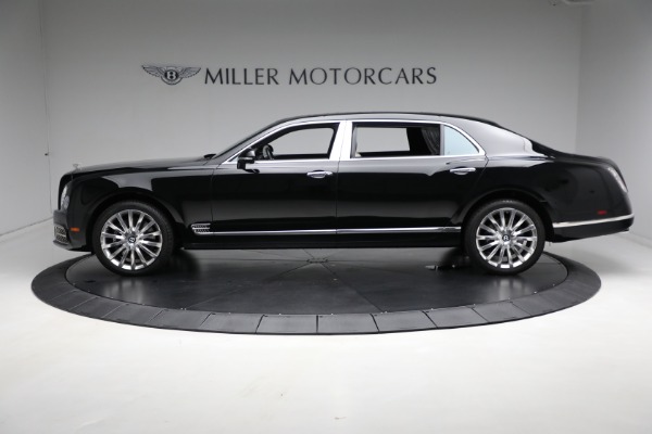 Used 2017 Bentley Mulsanne Extended Wheelbase for sale $259,900 at Aston Martin of Greenwich in Greenwich CT 06830 3