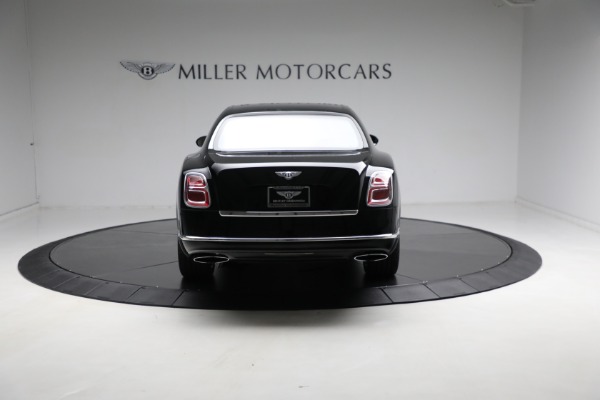 Used 2017 Bentley Mulsanne Extended Wheelbase for sale $259,900 at Aston Martin of Greenwich in Greenwich CT 06830 7