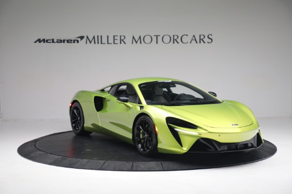 New 2023 McLaren Artura Vision for sale Sold at Aston Martin of Greenwich in Greenwich CT 06830 11