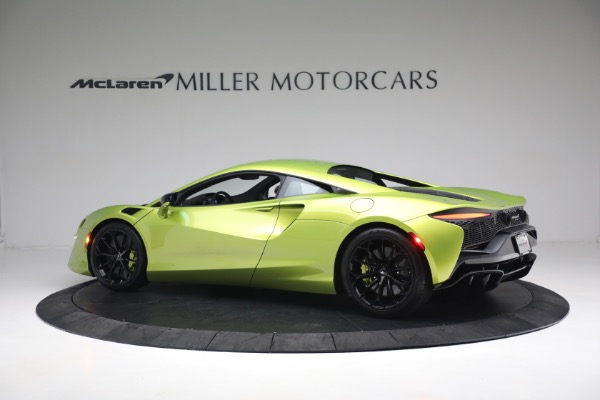 New 2023 McLaren Artura Vision for sale Sold at Aston Martin of Greenwich in Greenwich CT 06830 4