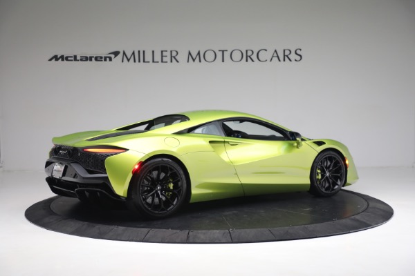New 2023 McLaren Artura Vision for sale Sold at Aston Martin of Greenwich in Greenwich CT 06830 8
