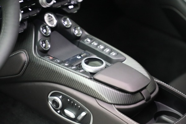 New 2023 Aston Martin Vantage V8 for sale $202,286 at Aston Martin of Greenwich in Greenwich CT 06830 17