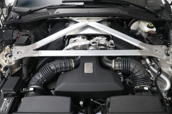 New 2023 Aston Martin Vantage V8 for sale $202,286 at Aston Martin of Greenwich in Greenwich CT 06830 24