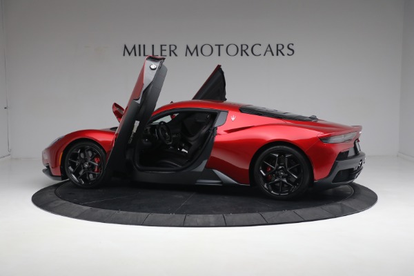 Used 2022 Maserati MC20 for sale $229,900 at Aston Martin of Greenwich in Greenwich CT 06830 19