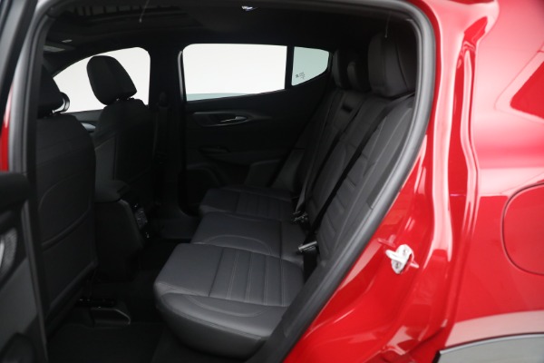New 2024 Alfa Romeo Tonale Ti for sale Sold at Aston Martin of Greenwich in Greenwich CT 06830 25