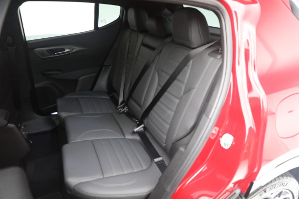 New 2024 Alfa Romeo Tonale Ti for sale Sold at Aston Martin of Greenwich in Greenwich CT 06830 26