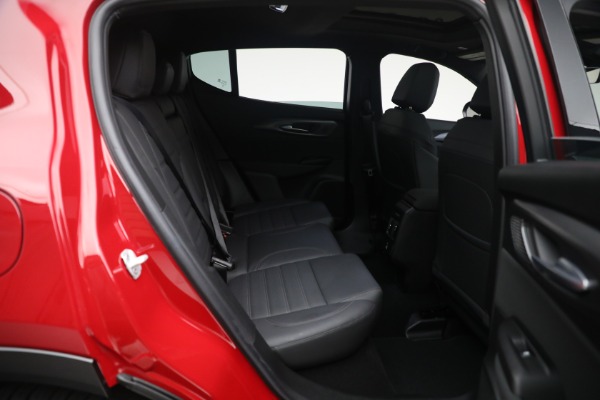 New 2024 Alfa Romeo Tonale Ti for sale Sold at Aston Martin of Greenwich in Greenwich CT 06830 27