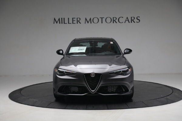 New 2024 Alfa Romeo Giulia Ti for sale $53,920 at Aston Martin of Greenwich in Greenwich CT 06830 18