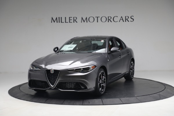 New 2024 Alfa Romeo Giulia Ti for sale $53,920 at Aston Martin of Greenwich in Greenwich CT 06830 2