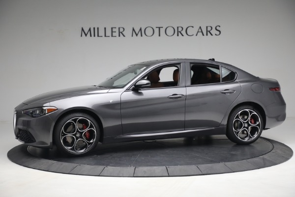 New 2024 Alfa Romeo Giulia Ti for sale $53,920 at Aston Martin of Greenwich in Greenwich CT 06830 4