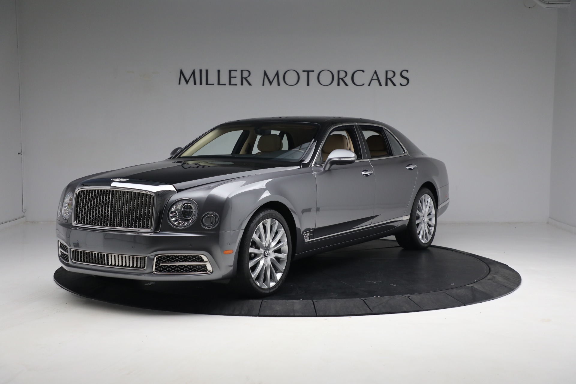 Used 2020 Bentley Mulsanne for sale $219,900 at Aston Martin of Greenwich in Greenwich CT 06830 1