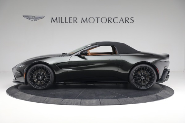 New 2023 Aston Martin Vantage V8 for sale $209,886 at Aston Martin of Greenwich in Greenwich CT 06830 14