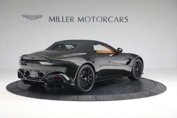New 2023 Aston Martin Vantage V8 for sale $209,886 at Aston Martin of Greenwich in Greenwich CT 06830 16