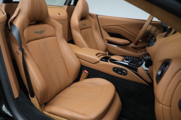 New 2023 Aston Martin Vantage V8 for sale $209,886 at Aston Martin of Greenwich in Greenwich CT 06830 26