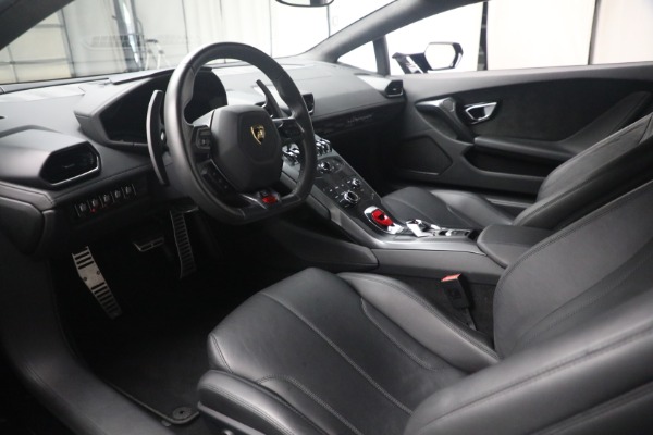 Used 2015 Lamborghini Huracan LP 610-4 for sale $219,900 at Aston Martin of Greenwich in Greenwich CT 06830 16