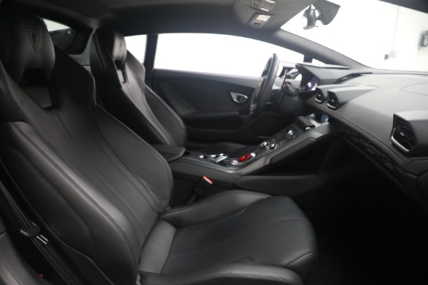 Used 2015 Lamborghini Huracan LP 610-4 for sale $219,900 at Aston Martin of Greenwich in Greenwich CT 06830 20