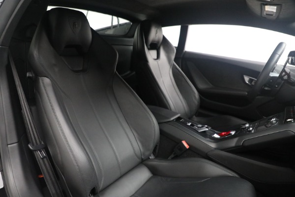 Used 2015 Lamborghini Huracan LP 610-4 for sale $219,900 at Aston Martin of Greenwich in Greenwich CT 06830 21