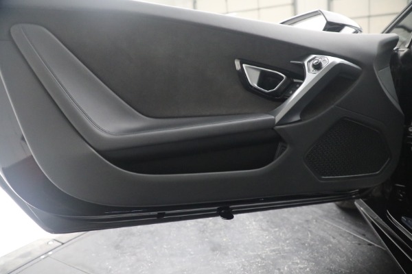 Used 2015 Lamborghini Huracan LP 610-4 for sale $219,900 at Aston Martin of Greenwich in Greenwich CT 06830 25