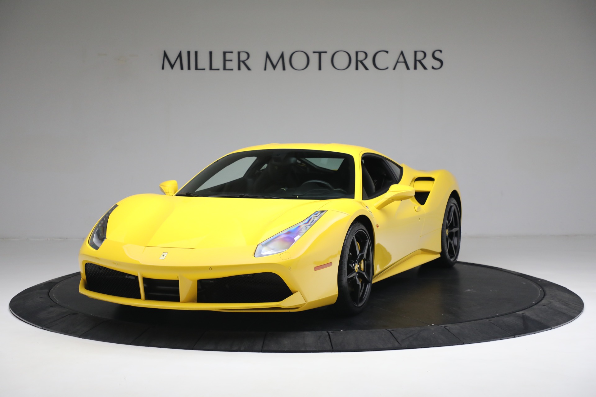 Used 2016 Ferrari 488 GTB for sale $249,900 at Aston Martin of Greenwich in Greenwich CT 06830 1