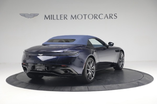 Used 2020 Aston Martin DB11 Volante for sale Call for price at Aston Martin of Greenwich in Greenwich CT 06830 16