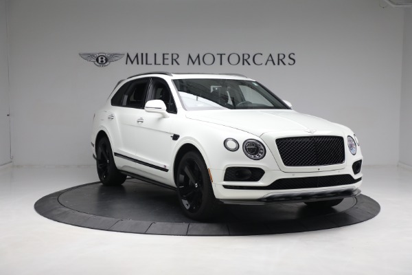 Used 2018 Bentley Bentayga Black Edition for sale Sold at Aston Martin of Greenwich in Greenwich CT 06830 18