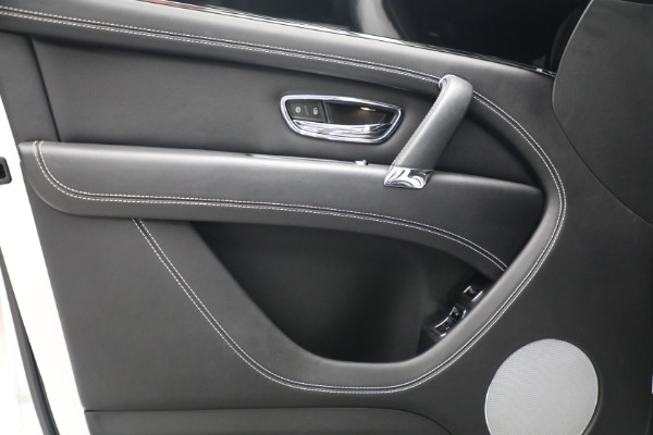 Used 2018 Bentley Bentayga Black Edition for sale Sold at Aston Martin of Greenwich in Greenwich CT 06830 25