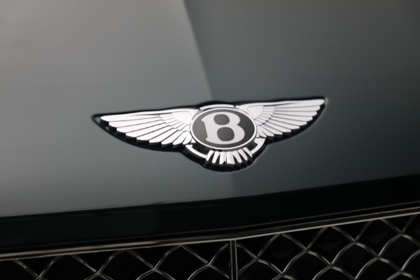 New 2023 Bentley Bentayga Azure Hybrid for sale Sold at Aston Martin of Greenwich in Greenwich CT 06830 16