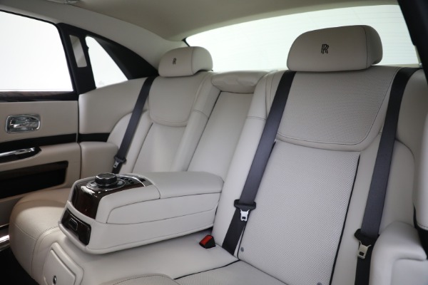 Used 2019 Rolls-Royce Ghost for sale $225,900 at Aston Martin of Greenwich in Greenwich CT 06830 28