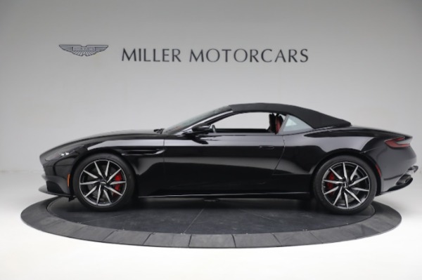 Used 2020 Aston Martin DB11 Volante for sale $139,900 at Aston Martin of Greenwich in Greenwich CT 06830 14