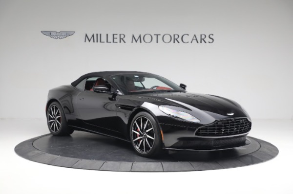 Used 2020 Aston Martin DB11 Volante for sale $139,900 at Aston Martin of Greenwich in Greenwich CT 06830 18