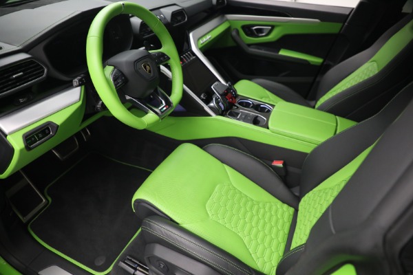 Used 2022 Lamborghini Urus for sale $269,900 at Aston Martin of Greenwich in Greenwich CT 06830 13