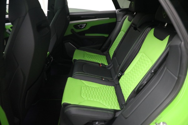 Used 2022 Lamborghini Urus for sale $269,900 at Aston Martin of Greenwich in Greenwich CT 06830 19