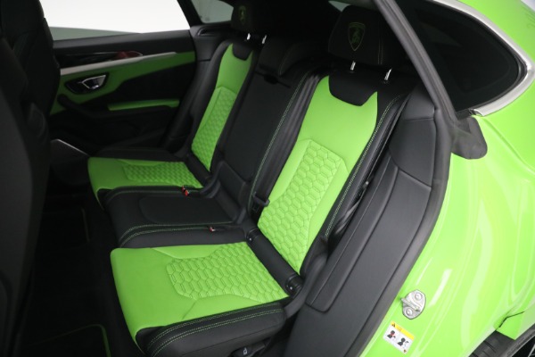Used 2022 Lamborghini Urus for sale $269,900 at Aston Martin of Greenwich in Greenwich CT 06830 20