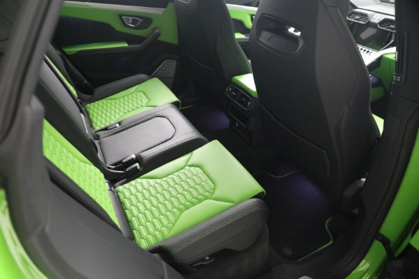 Used 2022 Lamborghini Urus for sale $269,900 at Aston Martin of Greenwich in Greenwich CT 06830 24