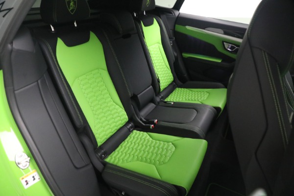 Used 2022 Lamborghini Urus for sale $269,900 at Aston Martin of Greenwich in Greenwich CT 06830 26