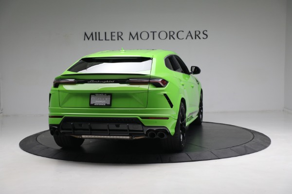 Used 2022 Lamborghini Urus for sale $269,900 at Aston Martin of Greenwich in Greenwich CT 06830 7