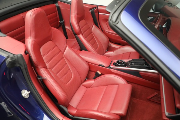 Used 2022 Porsche 911 Turbo S for sale $261,900 at Aston Martin of Greenwich in Greenwich CT 06830 27