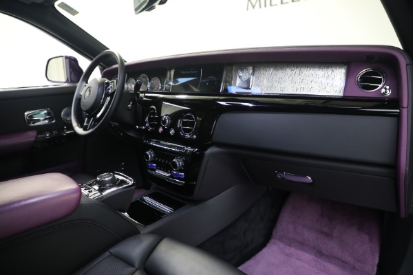 Used 2020 Rolls-Royce Phantom for sale $394,900 at Aston Martin of Greenwich in Greenwich CT 06830 19