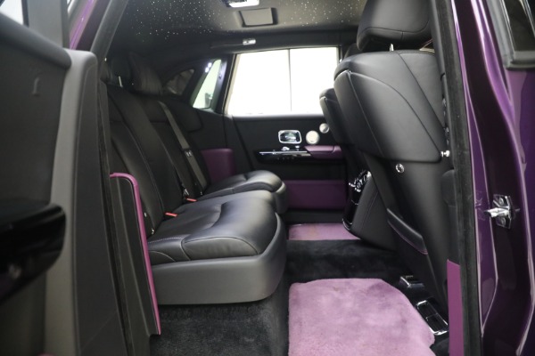 Used 2020 Rolls-Royce Phantom for sale $394,900 at Aston Martin of Greenwich in Greenwich CT 06830 22